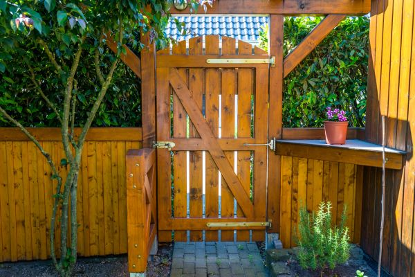 Wooden Gate Refurbishment