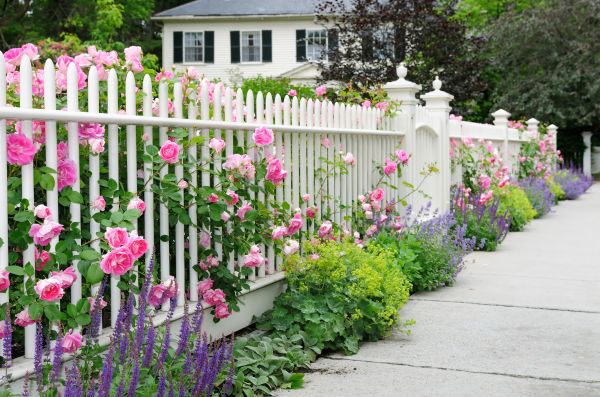 Picket Fence Repair Service
